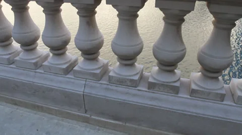 Merchandise Mart - Chicago (tilt) 動画素材 32109331