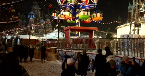 Merry Christmas tree roundabout in the centre of Moscow, Russian winter Stock Footage 67396003