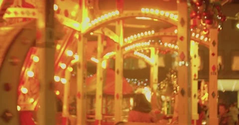 Merry go round lights up the night Vídeo Stock 59492585