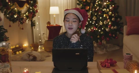 Merry Xmas remote virtual online video call from distant location. 스톡 동영상 163073167