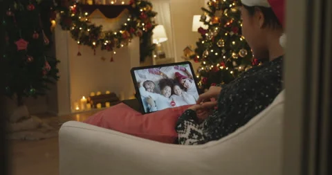 Merry Xmas remote virtual online video call from distant location. 스톡 동영상 164814799