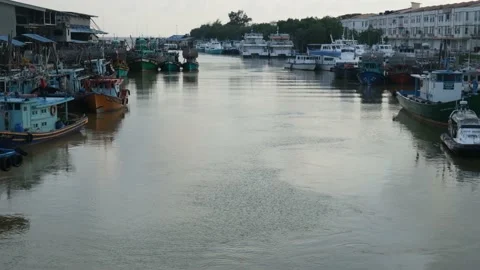 Mersing waterfront Video stock 167655200