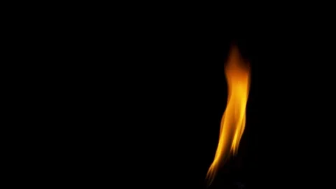 Mesmerizing Dance of Flames Against an Enigmatic Dark Backdrop Vídeos de archivo 341920325