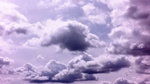 Mesmerizing landscape. Thick clouds float in the blue sky. Time lapse. Stock-Footage 142082089