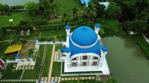 Mesmerizing Mosque View from the Sky | Sacred Landmark &amp; Cultural Wonder Stock Footage 331718700