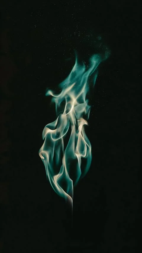 A mesmerizing photo of a green flame dancing Video stock 280436976