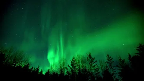 Mesmerizing timelapse of the dazzling Northern Lights in Svalbard, Norway, set 動画素材 334658695