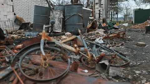 The mess left behind by the Russian army in Ukraine 動画素材 200916503