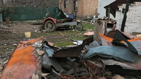 The mess left behind by the Russian army in Ukraine 動画素材 200917112