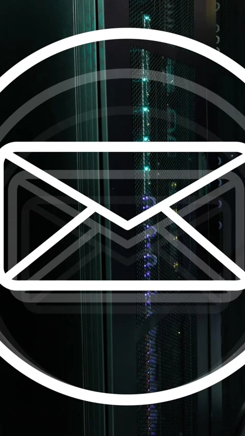 Message icon and data processing against computer server room Vídeos de archivo 324023779