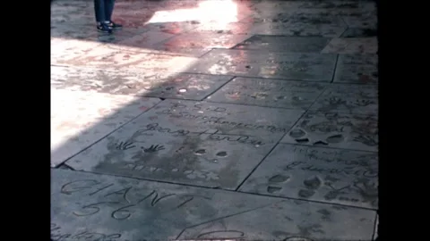 Messages on the floor Video stock 276289692