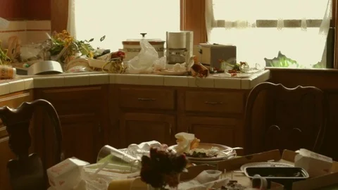 Messy Kitchen 動画素材 75259468