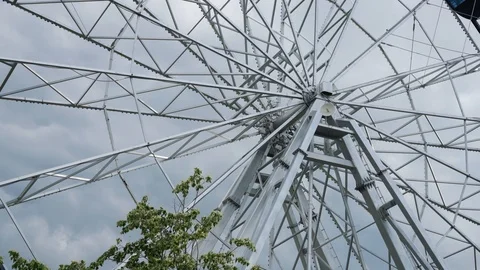 Metal constructionFerris wheel 库存影片 112952189
