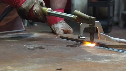 Metal cutting autogen Video stock 99789434