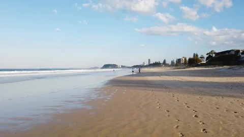 Metal detecting along the beach Video stock 113120005