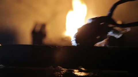 Metal etching 動画素材 91021733