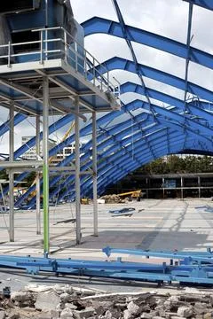 Metal frame structure on deconstruction site of the shopping mall building Fotos de archivo