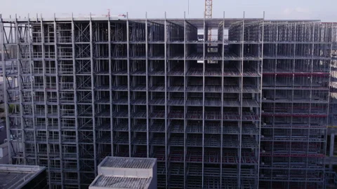 The metal framework for a constructing building. Vidéo 241078354