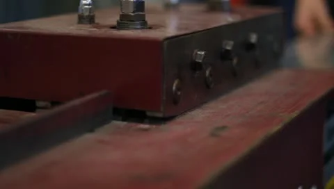 Metal groove creating machine Vidéo 10595481