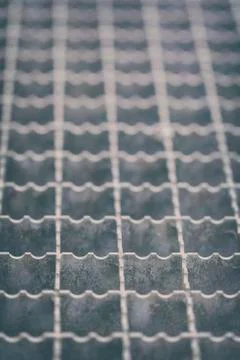 Metal mesh - step grid Photos