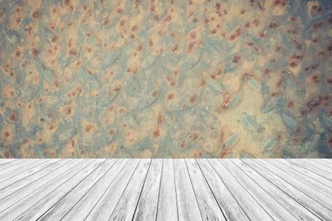 Metal rust wall texture , process in vintage style with wood terrace Foto stock