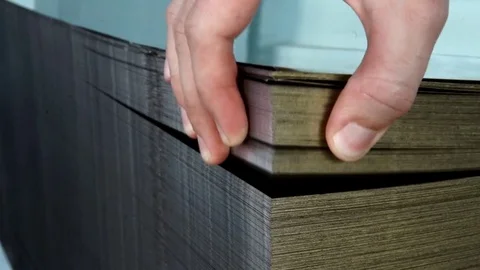 Metal sheets Vídeos de archivo 73834967