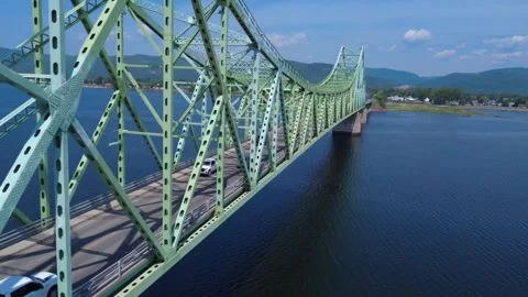 Metal structure drone flight showcasing the beams of the J.C. Van Horne Bridge Vídeos de archivo 342435058