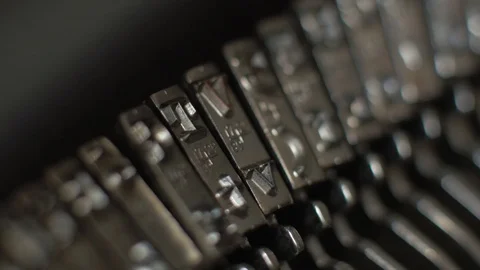 Metal Types on vintage typewriter Video stock 87326994