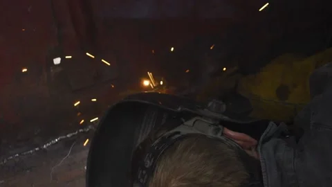 Metal welding Stock Footage 154427207