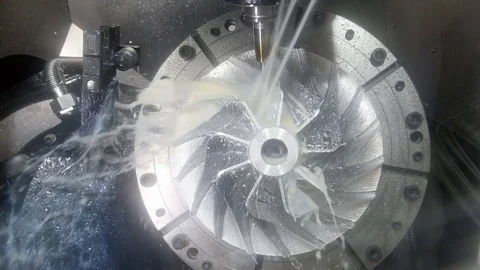 Metal working on milling machine tool 動画素材 84117790