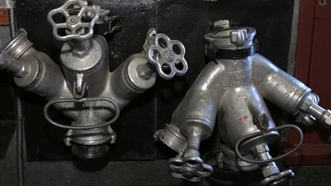 Metalic fireplug for fire fighting. Video stock 101068604