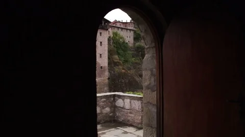 Meteora monastery thessaly, door monastery holy trinity in meteora greece Video stock 129090874