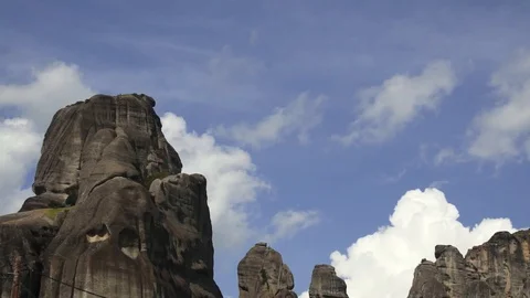 Meteora monastery thessaly, time lapse  monastery holy trinity in meteora greece Video stock 129091540