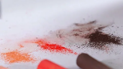 Method for feathering a pastel chalk: brush pasty shavings with brush Vidéo 79447605