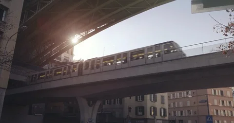 Metro bridge 스톡 동영상 87575046