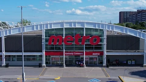 Metro grocery store workers at strike for agreement of significant wage inc.. Stock Footage 247100400