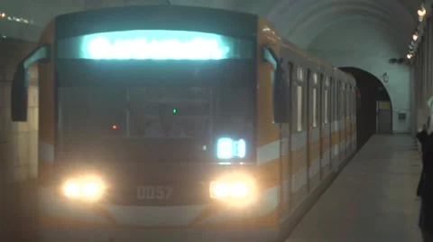The Metro Is Leaving 스톡 동영상 48717934