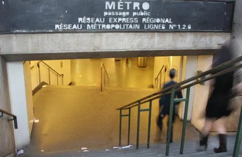 Metro in Paris Foto stock
