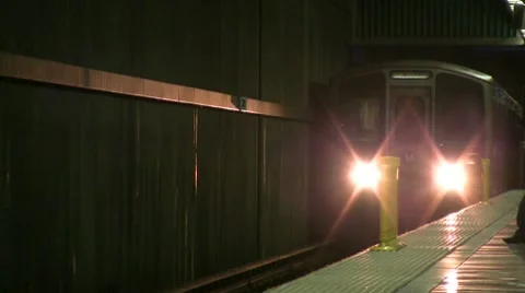 Metro Subway Train pulls into station Video stock 7767676