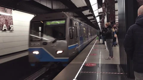 Metro train arrives at the station Stock Footage 143183875