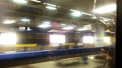 Metro train arriving Video stock 121410331