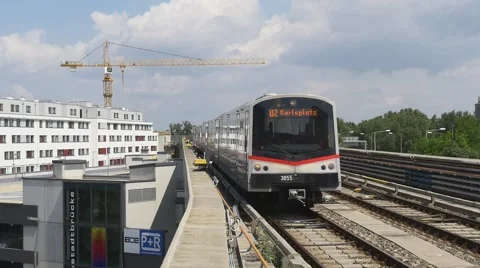 Metro train passing by Video stock 66825862