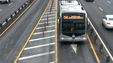 Metrobus lane Stock-Footage 1089441