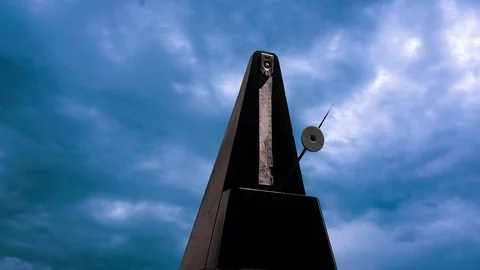 Metronome on cloud background Stock-Footage 92996558