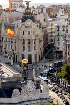 Metropolis House Edificio Metropolis with a view of the Gran Via boulevard Stock Photos