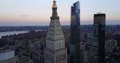 Metropolitan Life Clock Tower above Manhattan, Editorial Vídeo Stock 75398441