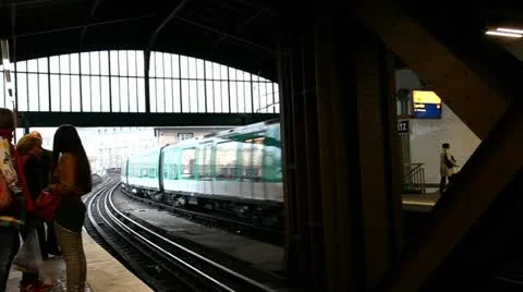 Metrotrain leaving Video stock 10877740