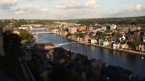  Meuse River and the bridge on it 動画素材 118677593