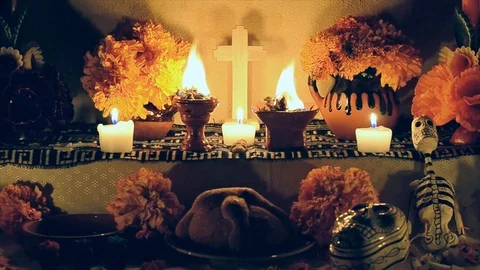 Mexican day of the dead altar (Dia de Muertos) Stock Footage 128939365