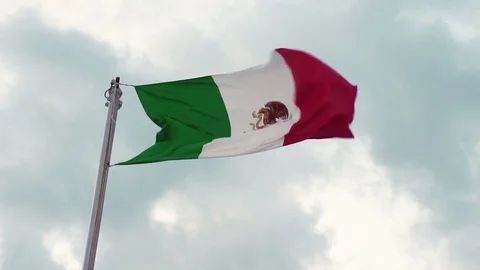 Mexican Flag Cloudy Slow Motion Vidéo 71587954